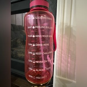 Daily goal water bottle